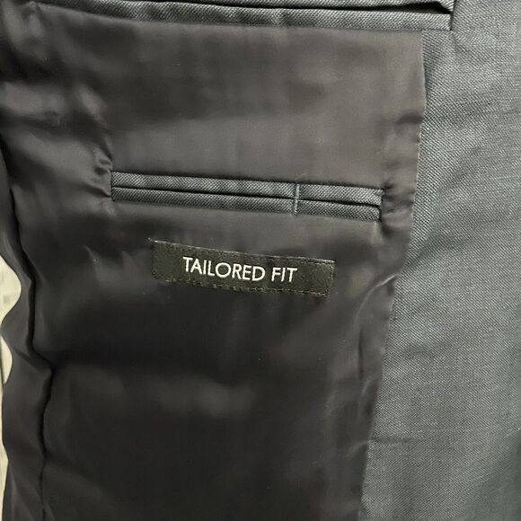 Jos. A. Bank 41L - W30 x L32 Blue 100% Wool 2-Button Single-Vent 2-Piece Suit - Picture 8 of 16